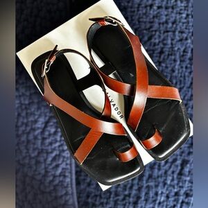 Freda Salvador Paxton Sandal - 8 M Chocolate Calf